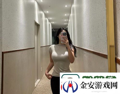 一面膜胸口一面吃下部位