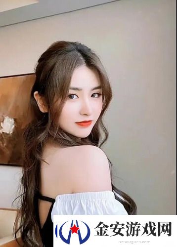 不戴套的瑜伽教练3 ：感受无拘束的灵动与自由，挑战自我突破极限！