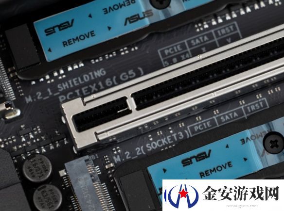 华硕下台解释主板咬显卡金手指问题