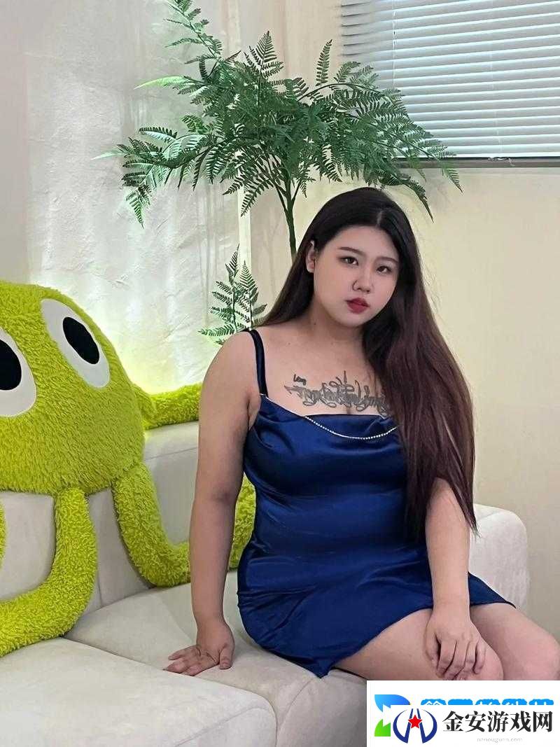 嫩白