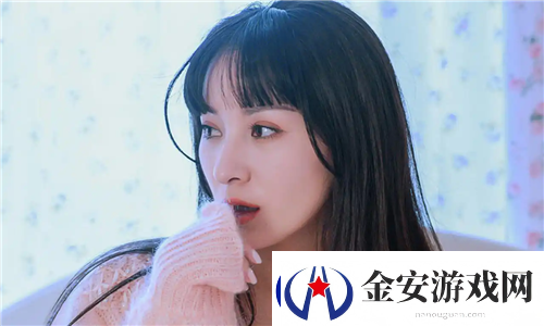 一面膜胸口一面吃下部位片段全新玩法