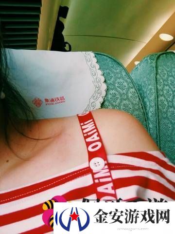 欧美大妈啦啦啦啦啦啦歌曲热潮掀起新风潮