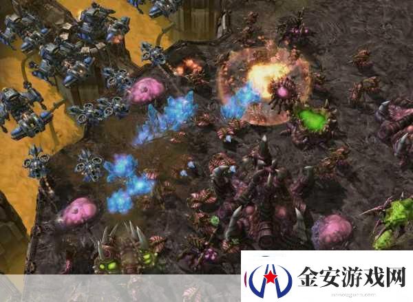 星际战火重燃叛军虫族肆虐——星际要塞全新挑战震撼登场