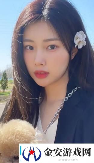 女性坐着扦**b有什么好处体验舒适与健康并存，网友：放松心情还能促进血液循环！