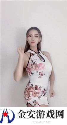 姑父有力挺送小芳的背景故事：姑父的支持与小芳的成长
